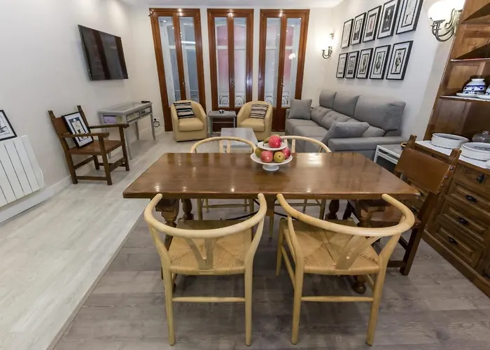 Espacioso Apartamento A Estrenar!! Casco Viejo